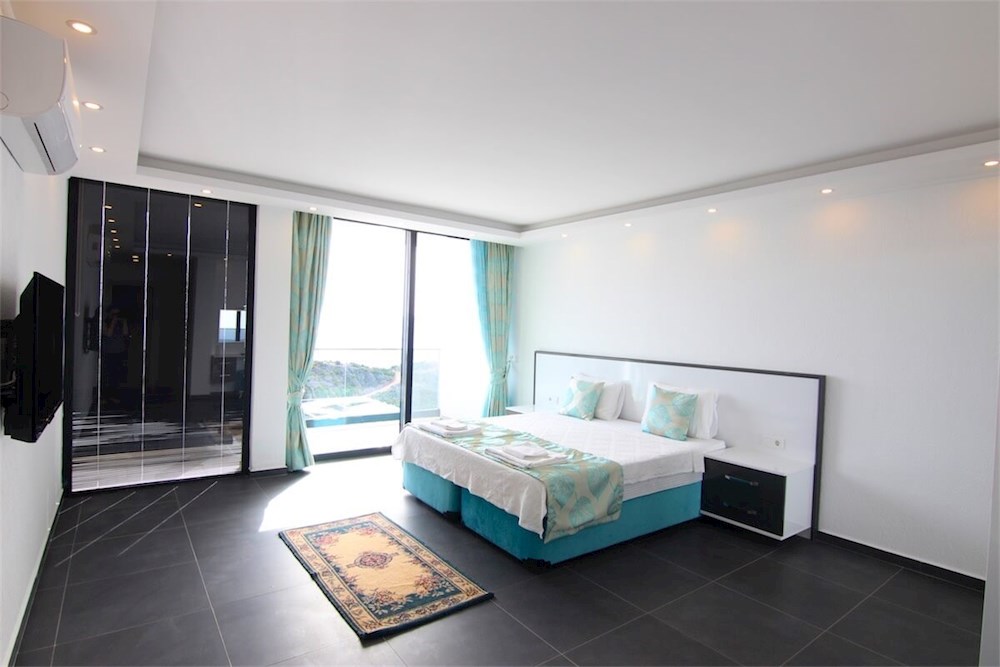1st Bedroom