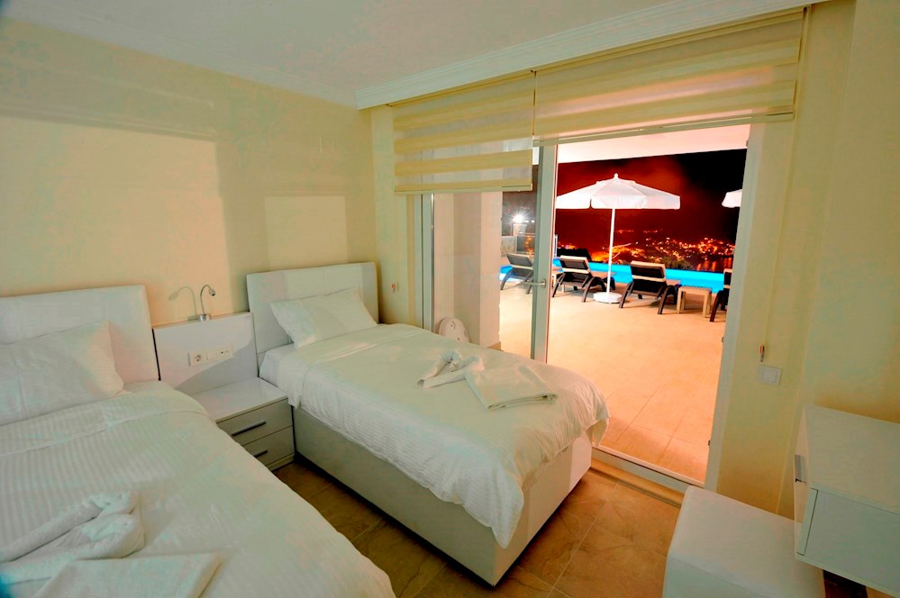 5th Bedroom