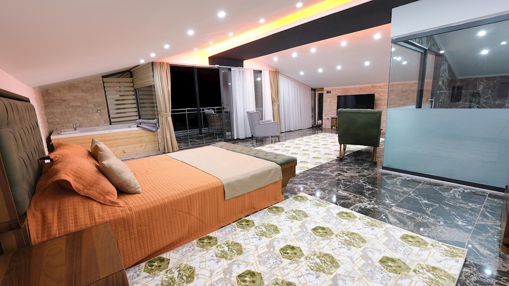  1. Bedroom