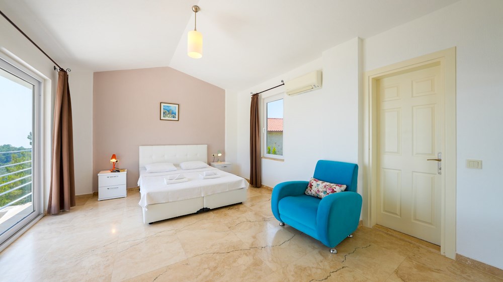 1st Bedroom