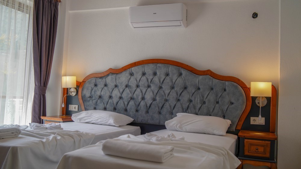 2nd Bedroom