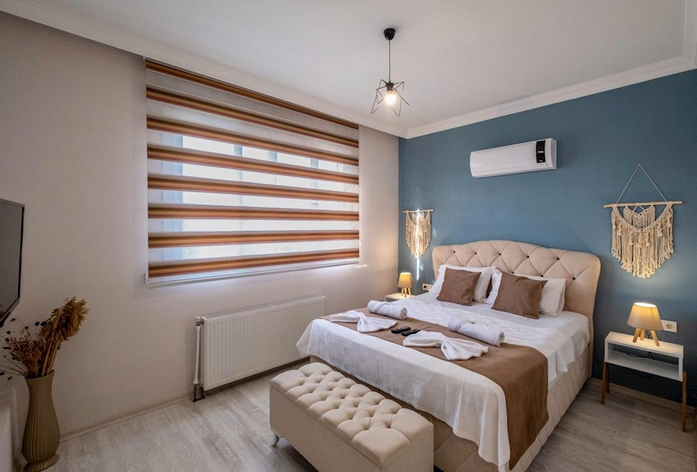 1.Bedroom