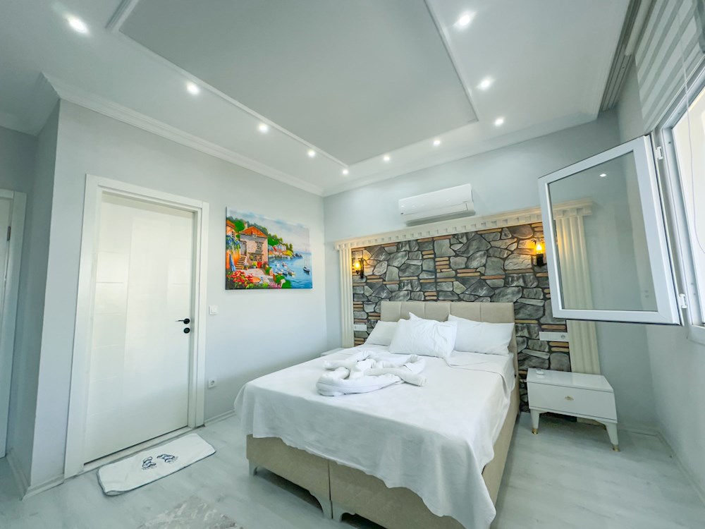2. Badroom