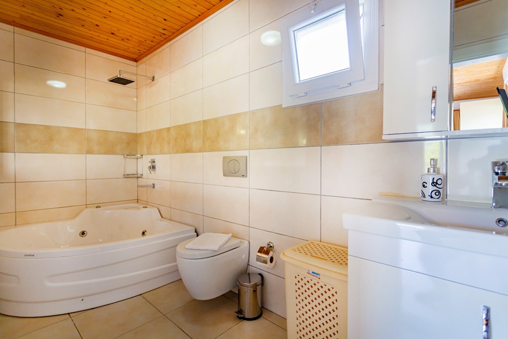1.Bedroom