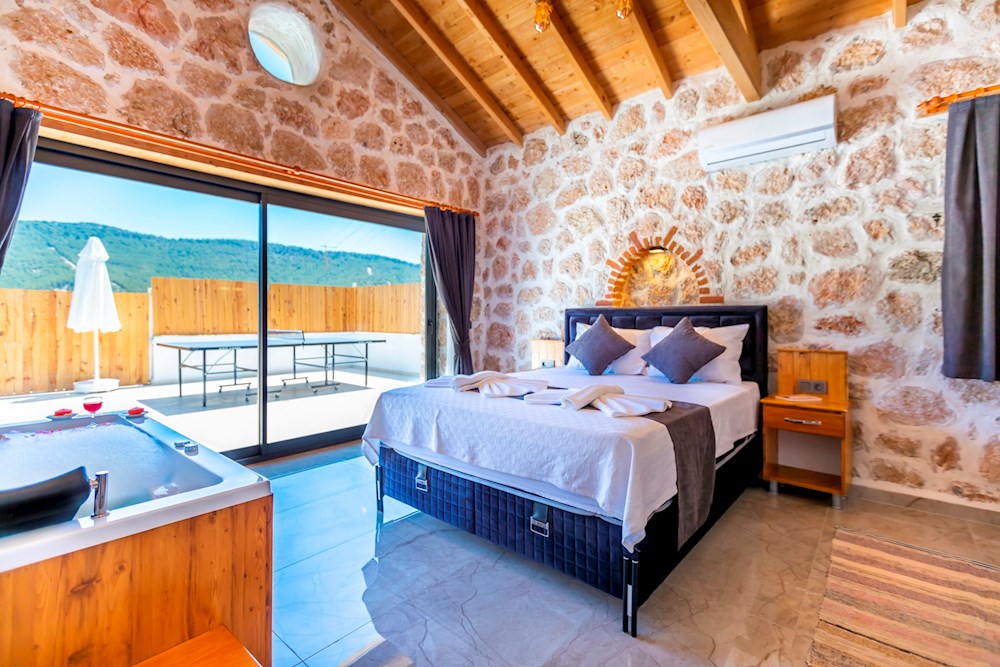 1.Bedroom 