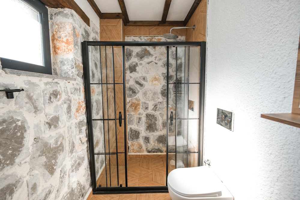 1.Bedroom