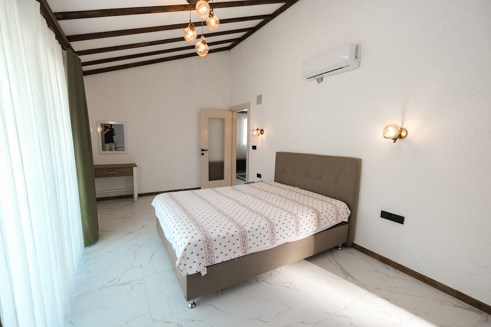 2.Bedroom