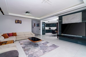 VİLLA KIZIL 