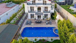 VİLLA LONGAN
