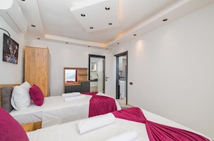 VİLLA PETALO-1