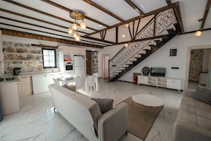 VİLLA YEŞİL VADİ-2